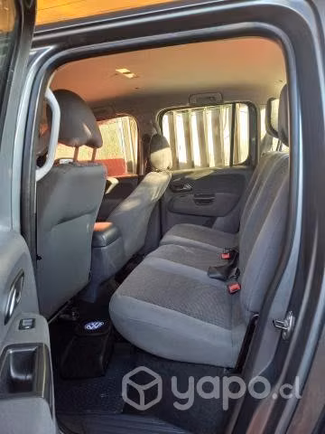 Volkswagen amarok 2014