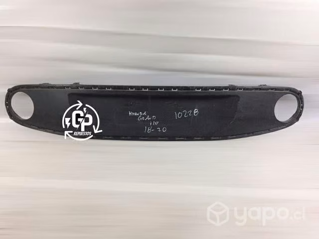 Moldura trasera Hyundai Grand i
