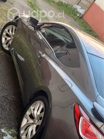 Hyundai genesis 2012