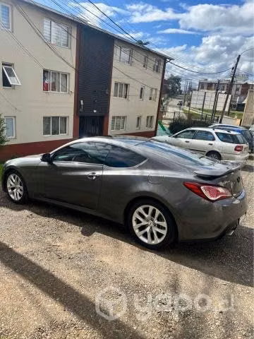 Hyundai genesis 2012