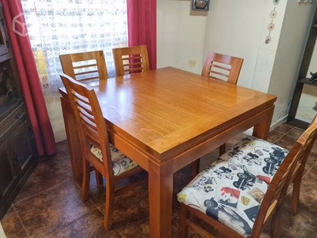 Comedor Cuadrado muy buen estado
