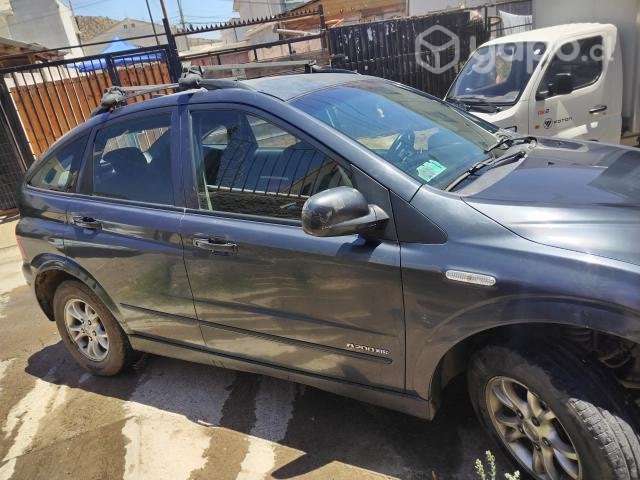 Vendo Ssangyong actyon 4x4 automático