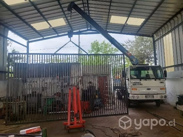 Ford cargo camion pluma