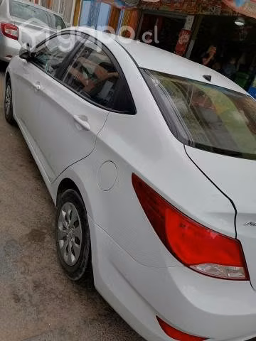 Hyundai accent 2019 - Imagen 2