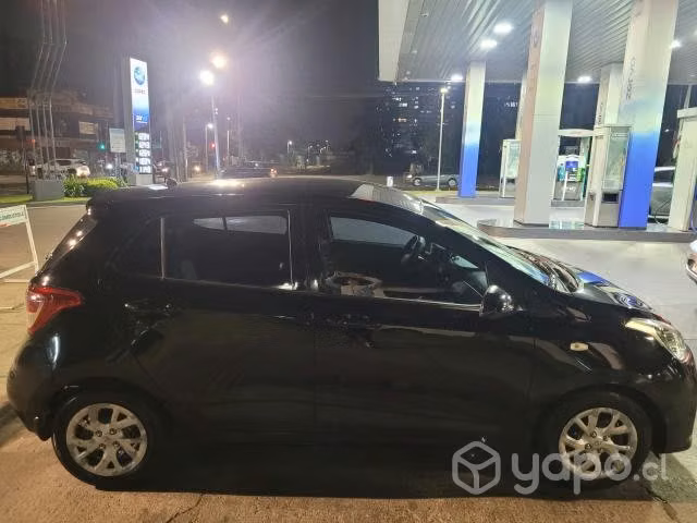 Vendo HYUNDAI I-10 2021 - Imagen 2