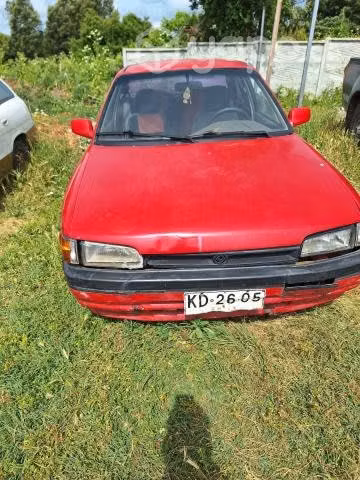 Se vende mazda 323 año 92