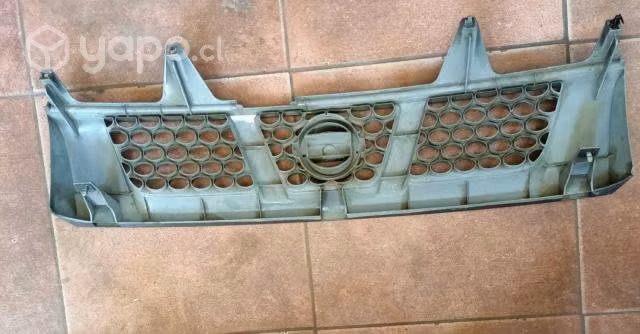Rejilla Nissan Terrano Año 2001-2010 Original - Imagen 2