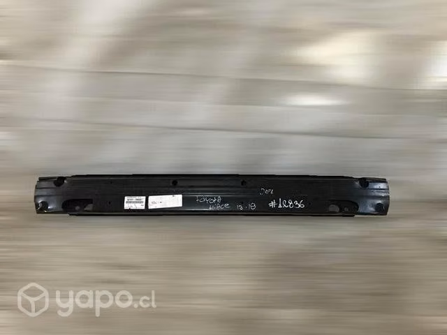 Refuerzo delantero Toyota hiace 2013-2018