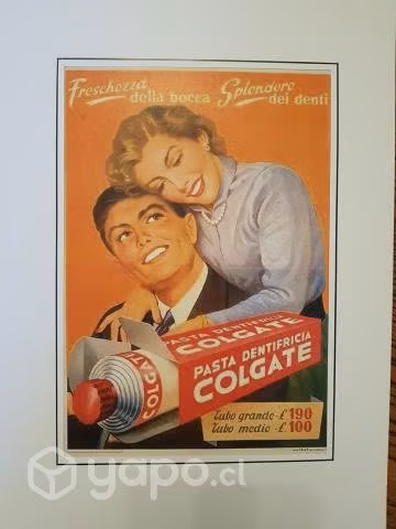 Reproducciones vintage montadas sobre fondo blanco