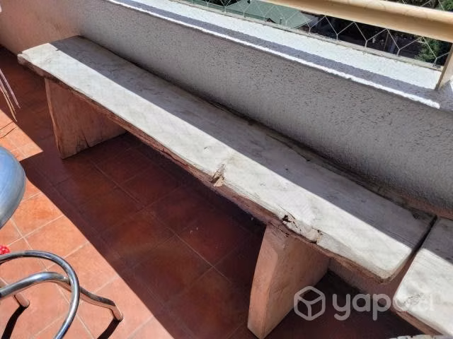 Banca de madera rustico