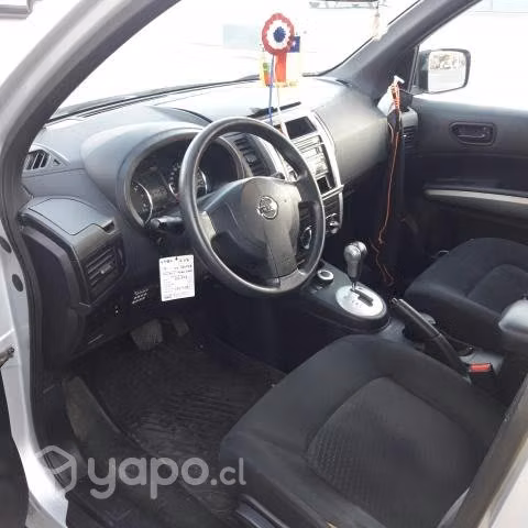 Nissan x-trail 2013