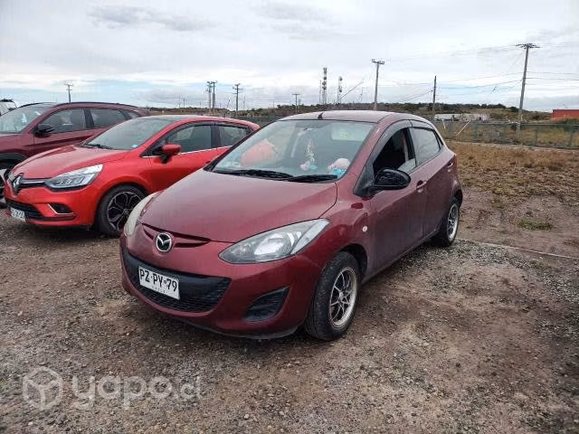 Vendo mazda demio 2012 1.3