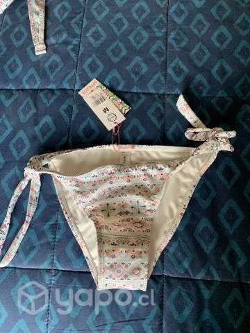Bikini - Imagen 4
