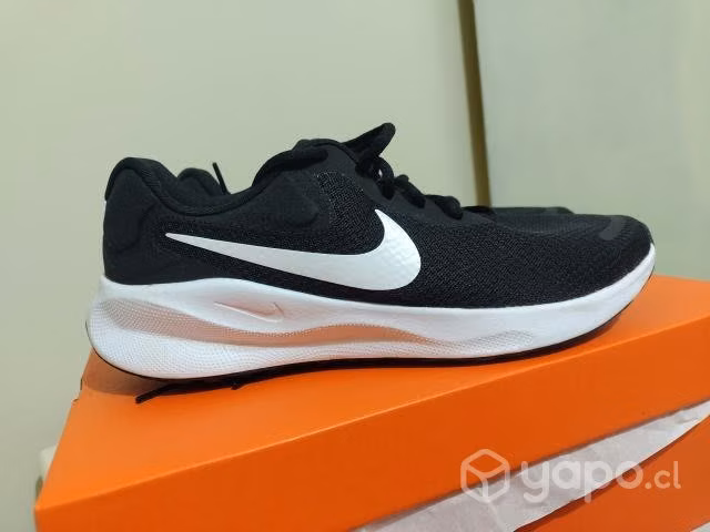 Zapatillas revolution 7