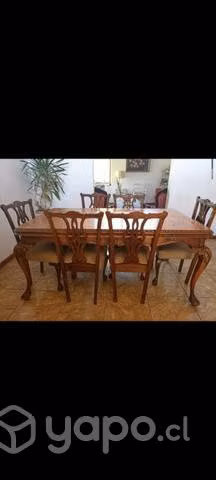 Magnífica mesa acompañada de 6 sillas"estilo unico