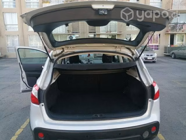 Se vende Nissan Qashqai 2012 , motor 1.6