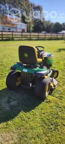 Tractor Corta Césped John Deere