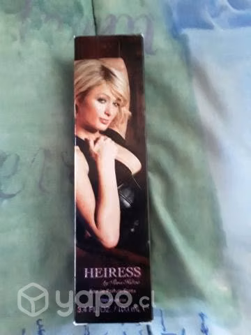 Perfume Heiress de Paris Hilton