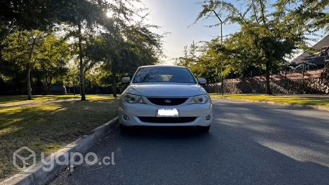 Subaru impreza HB 2.0