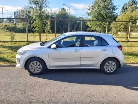 KIA MOTORS RIO renovación