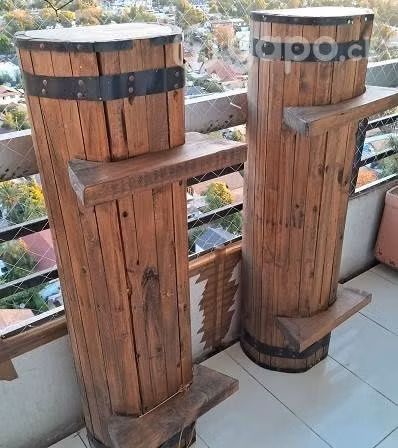 Porta maceteros de madera