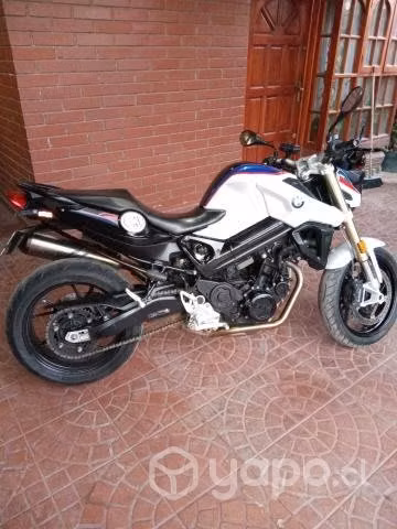 BMW F800R año 2020, segundo dueño, como nueva.