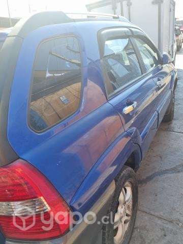 Vendo camioneta Kia Sportage año 2007 - Imagen 2