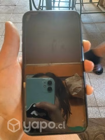 IPhone 11 con detalles - Imagen 2