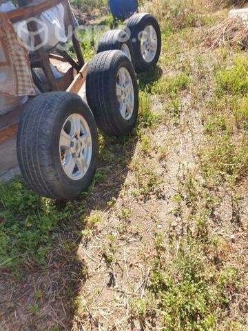 Neumáticos / llantas Tundra Michelin 275/65 R18 - Imagen 2