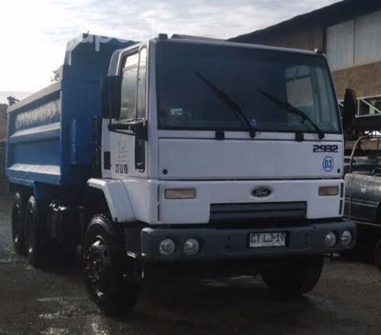 Ford cargo 2932 tolva
