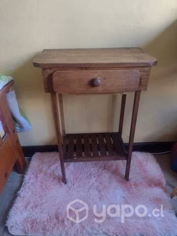 Mesita con cajón