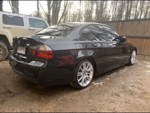 BMW 320i 2006