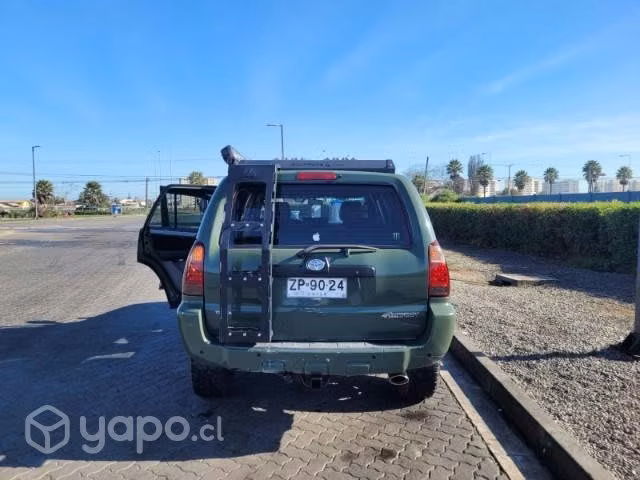 Toyota runner 2006 4×2 impecable .