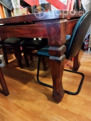Vendo mesa de comedor usada