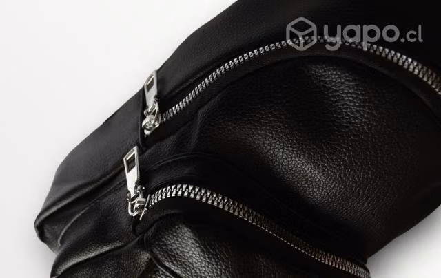 Mochila negra rockera - Imagen 4