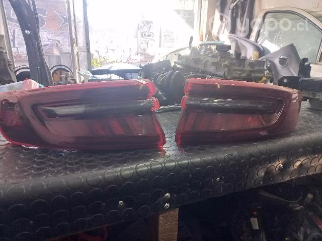 Focos traseros ford territory de. desarme