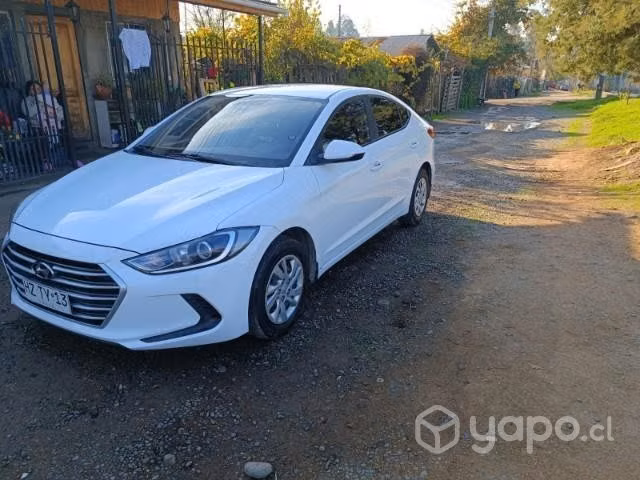 Se vende auto Hyundai Elantra - Imagen 8