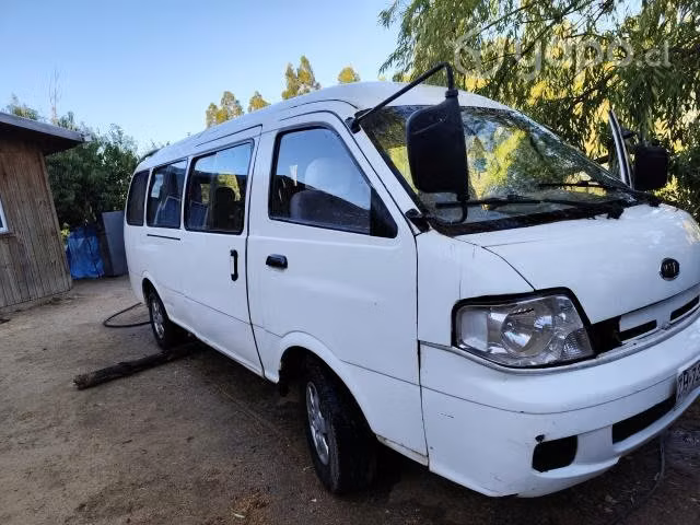 Kia besta 2006