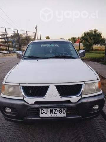 Mitsubishi Montero sport año 2011