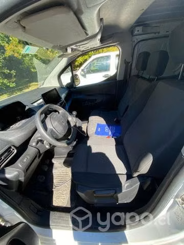 Peugeot partner L2 2020