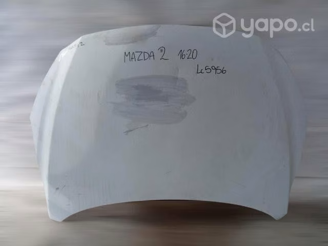 Capot mazda 