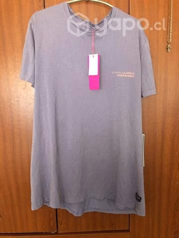 Polera talla L nueva