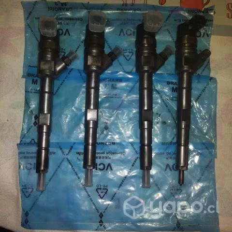 Inyectores Kia sorento 2.5 motor D4CB