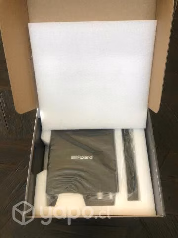 REBAJADA y NUEVA Audio Interface Roland Rubix 22