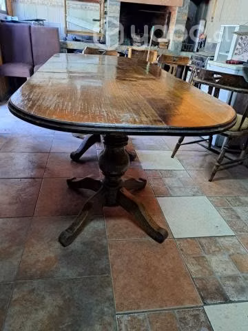 Comedor de castaño