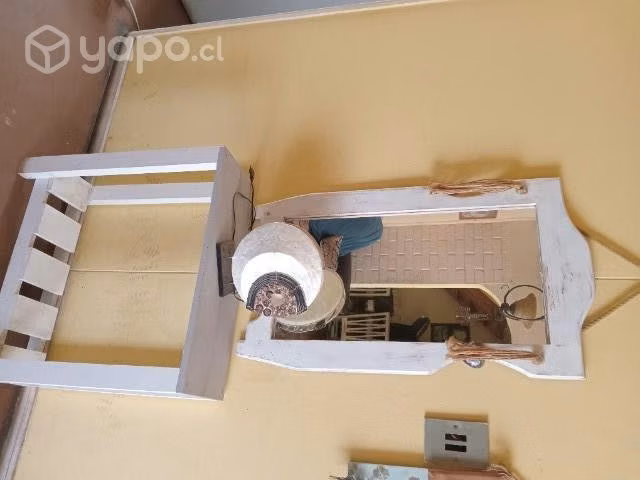 Espejo mas mueblecito