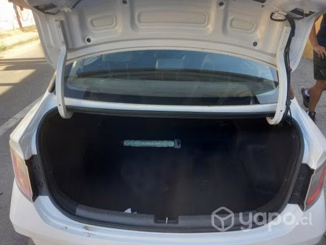 Vehículo grand sedan