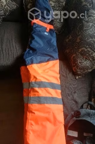 Pantalón termico tipo jardinera HW