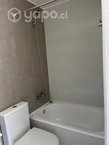 Arriendo Departamento céntrico 2D2B