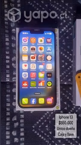 Iphone 13 blue